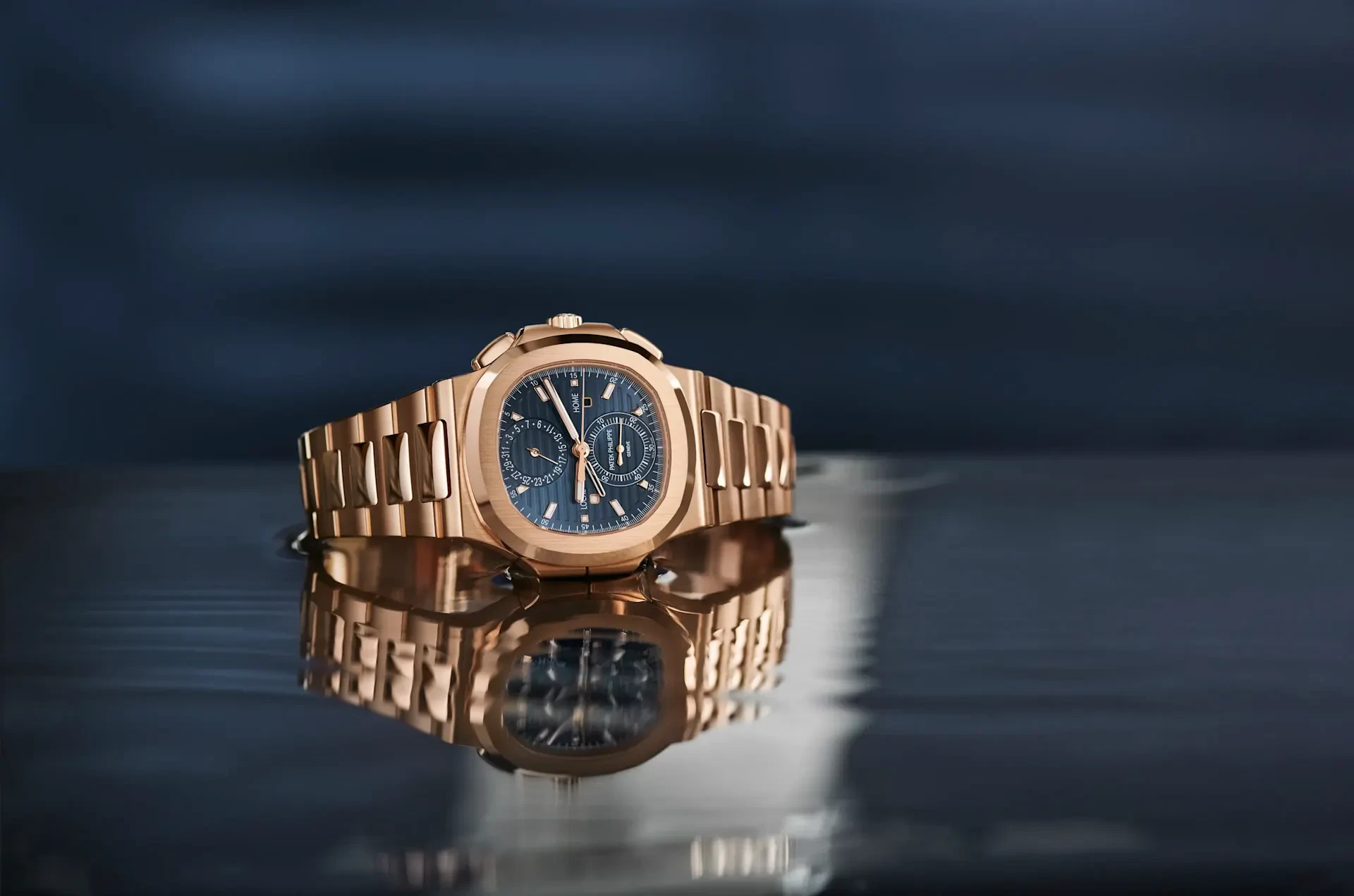 Patek Philippe Nautilus — 17