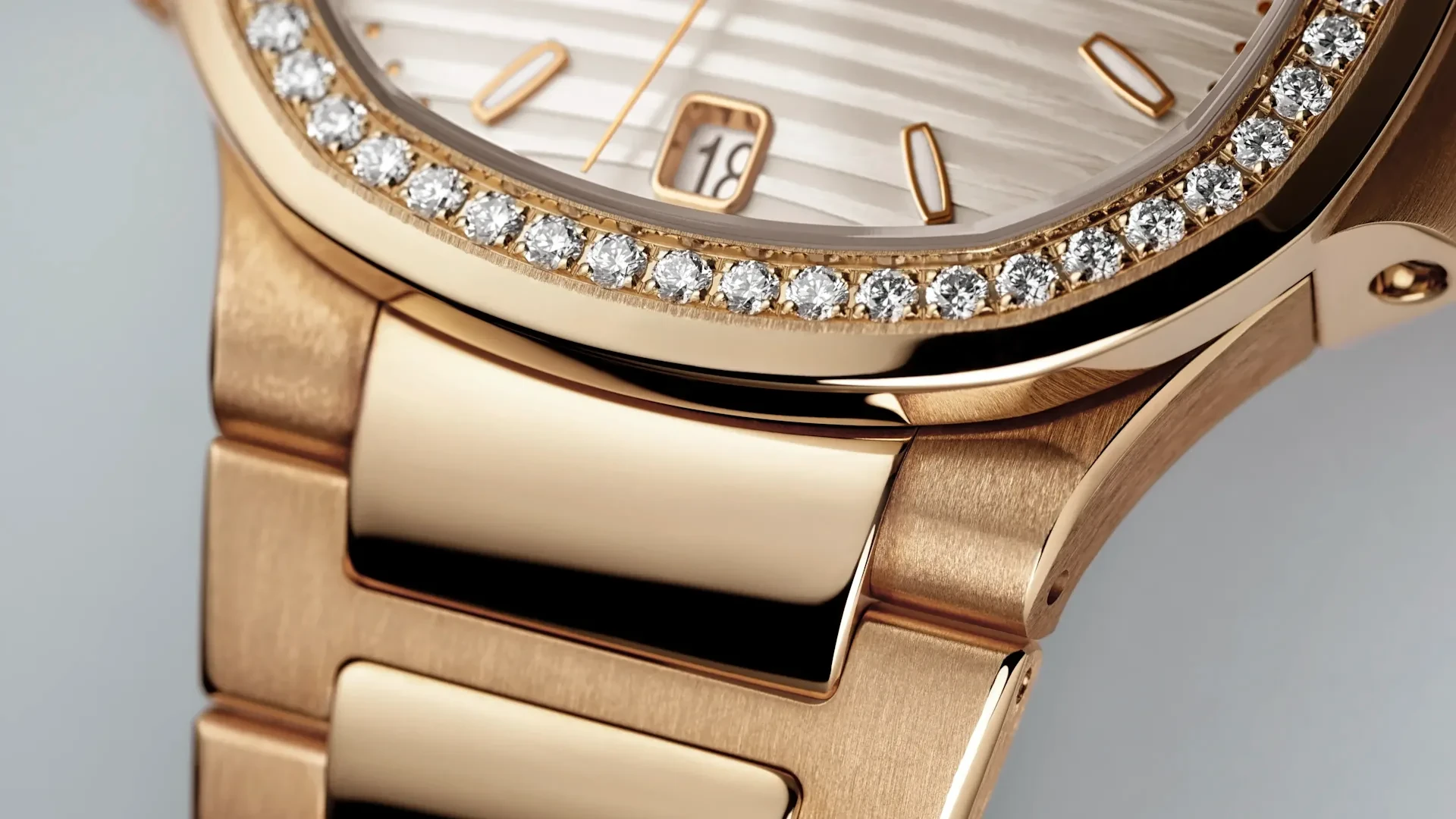 Patek Philippe Nautilus — 5
