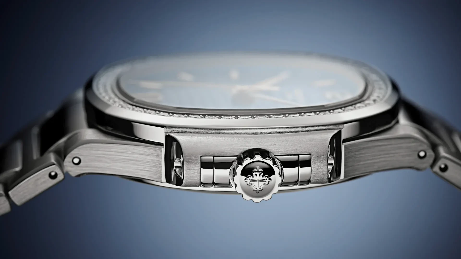 Patek Philippe Nautilus — 3