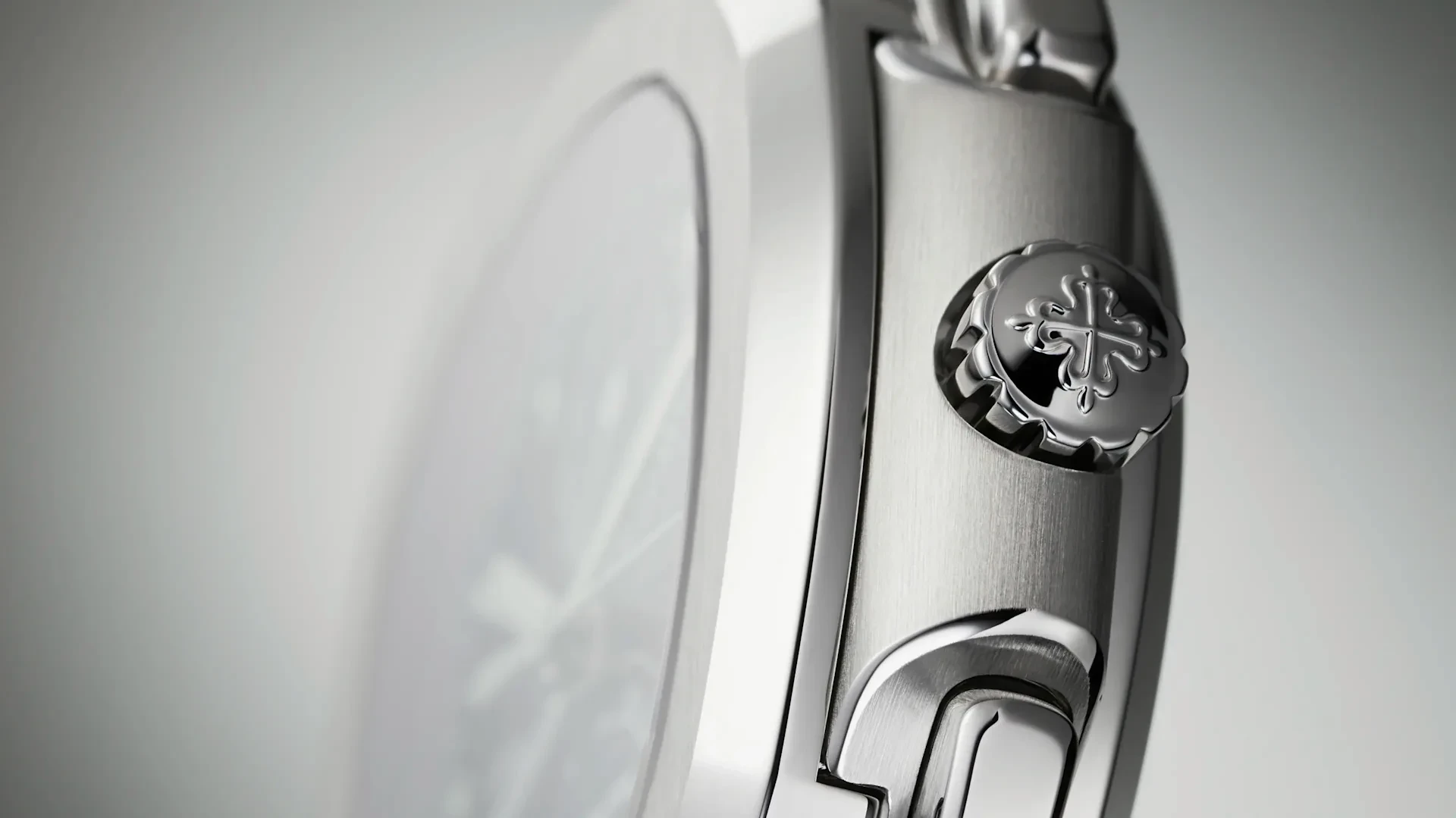 Patek Philippe Nautilus — 5