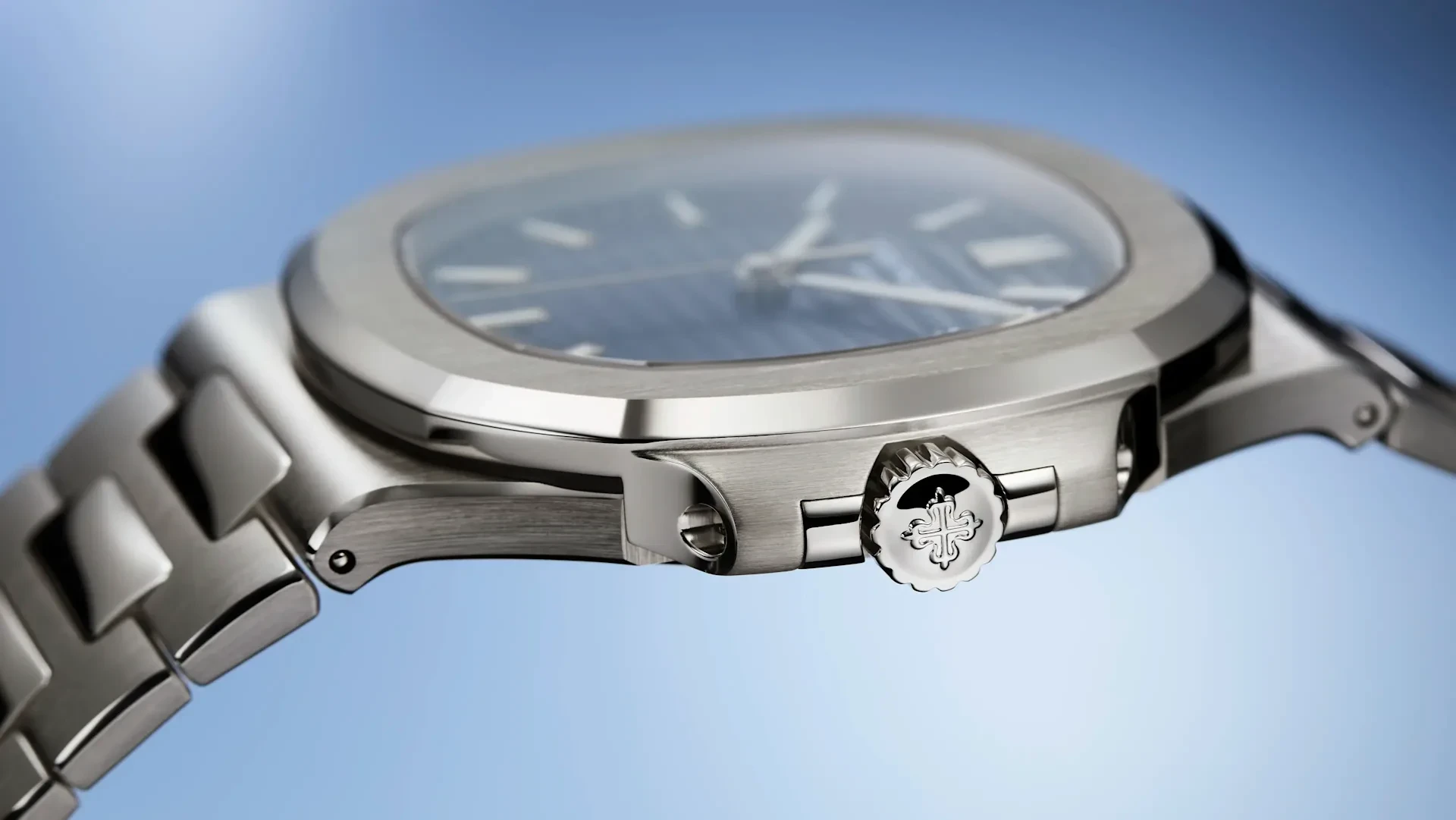 Patek Philippe Nautilus — 4