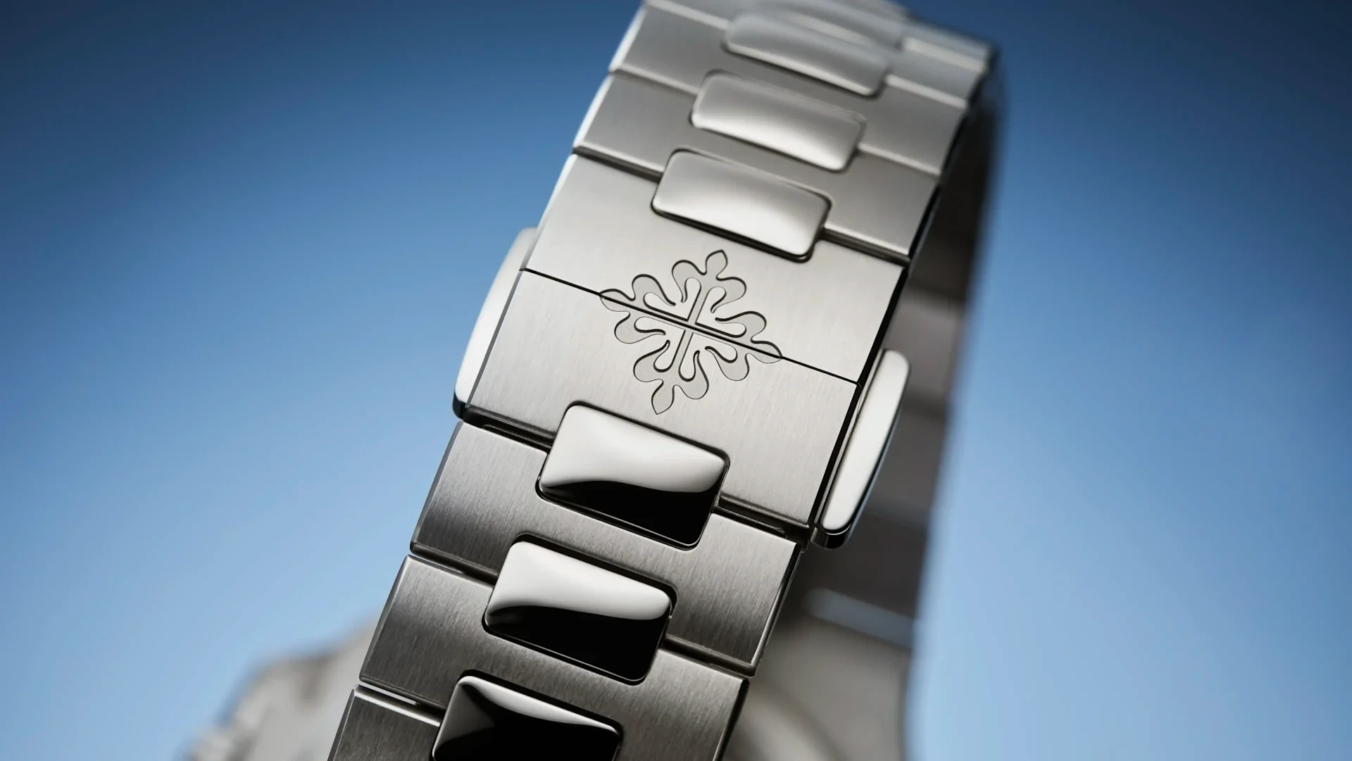 Patek Philippe Nautilus — 8