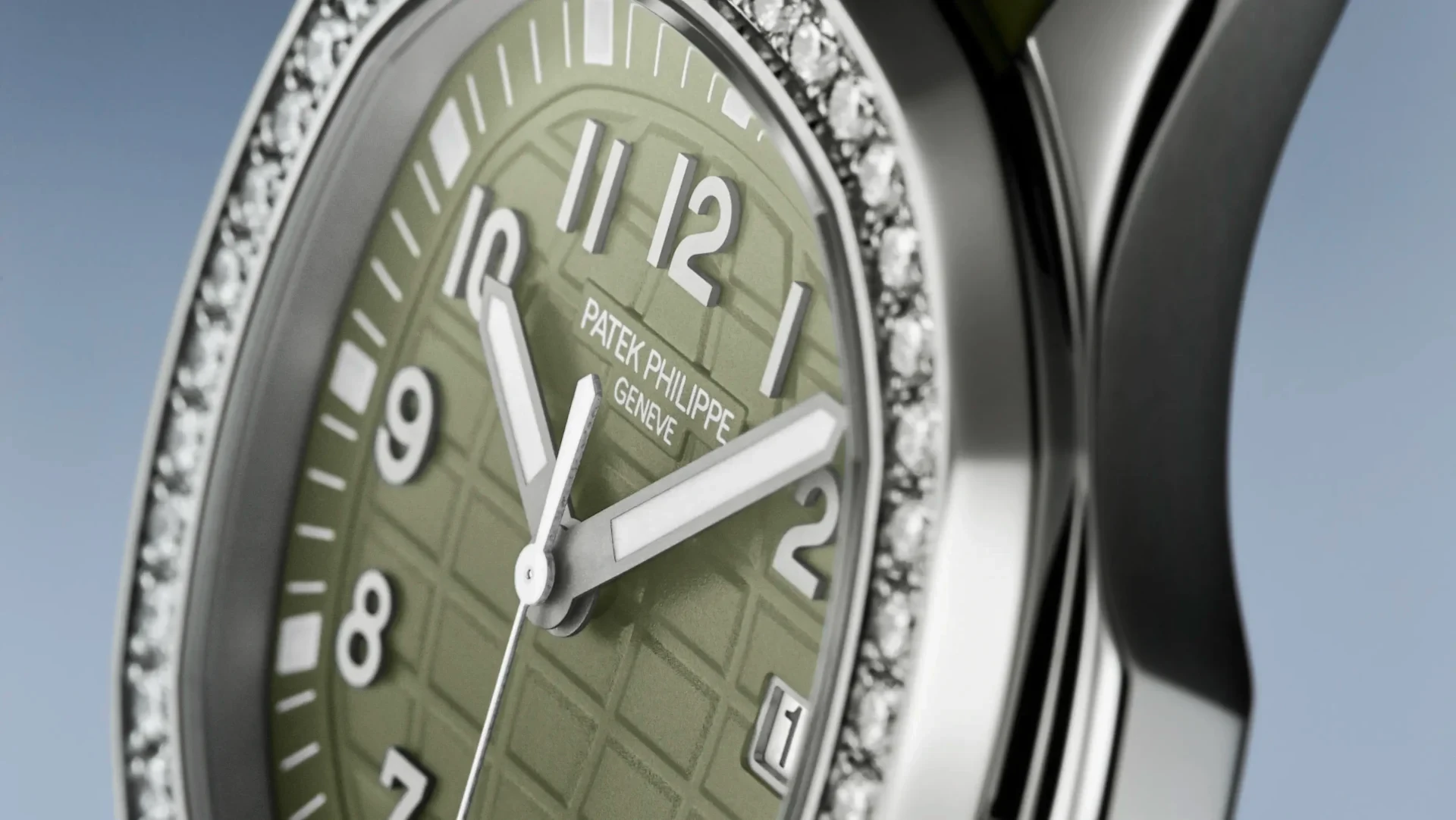 Patek Philippe Aquanaut — 10