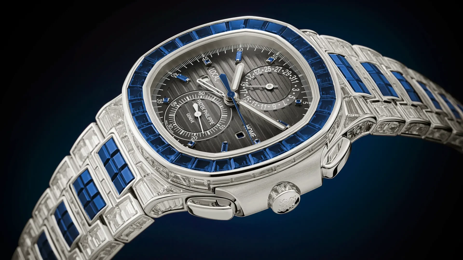 Patek Philippe Nautilus — 3